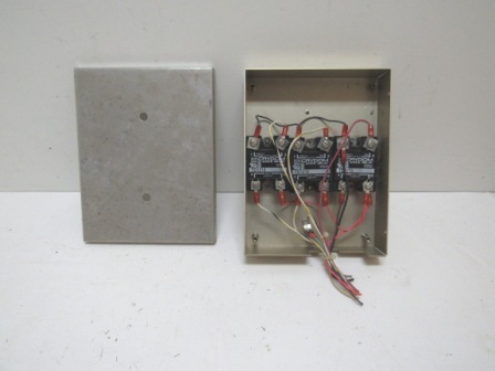 Crane Machine Relay Box (Untested) (Unkown Operational Condition / Sold As Is) (Item #136) $21.99